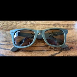 Used Polarized Ray Ban Sunglasses